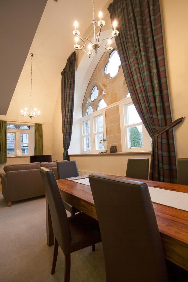 Old School Apartments With A View Fort Augustus Exterior foto